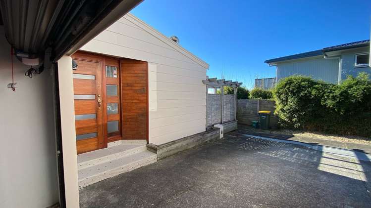 11A Elizabeth Place Mairangi Bay_1