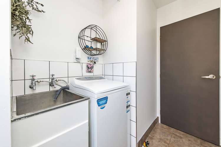 1707 Cust Road Cust_23