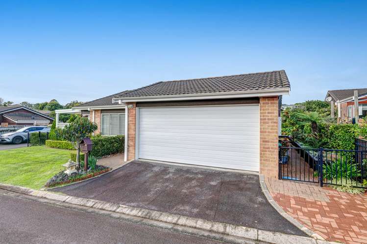 45 The Grove Red Beach_14