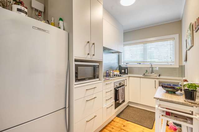 2/17 Cathedral Place Parnell_4