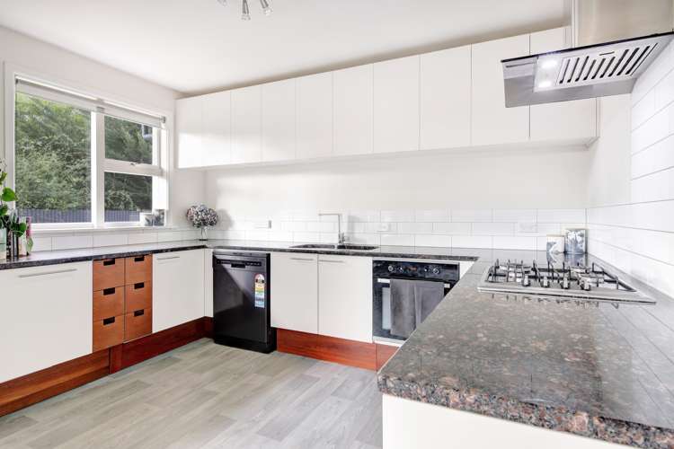 4 Warren Crescent Hillmorton_5