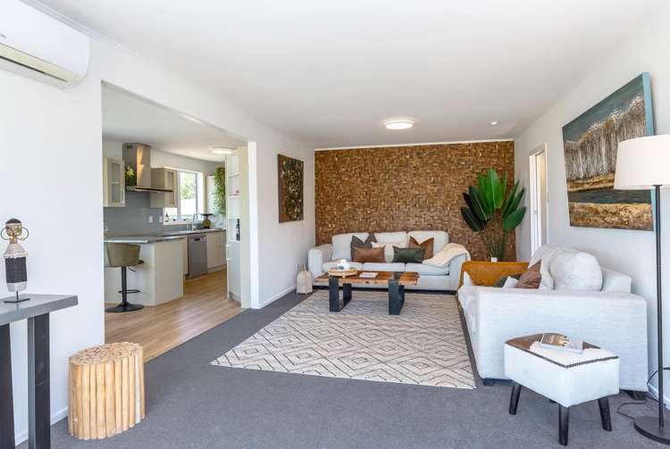 9 Lyttle Way Featherston_4