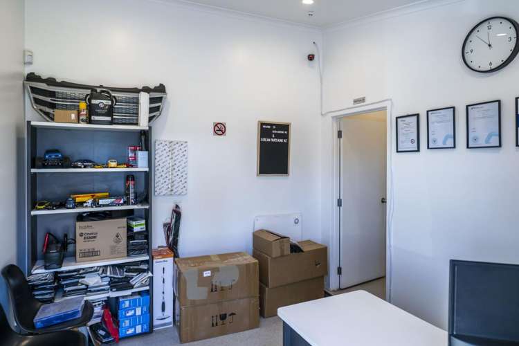 17-19 Carr Street Tuakau_8