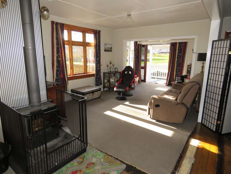 6 Victory Street Reefton_22