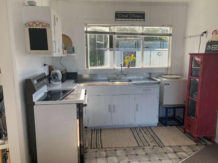 5 Eames Crescent Te Mata_8