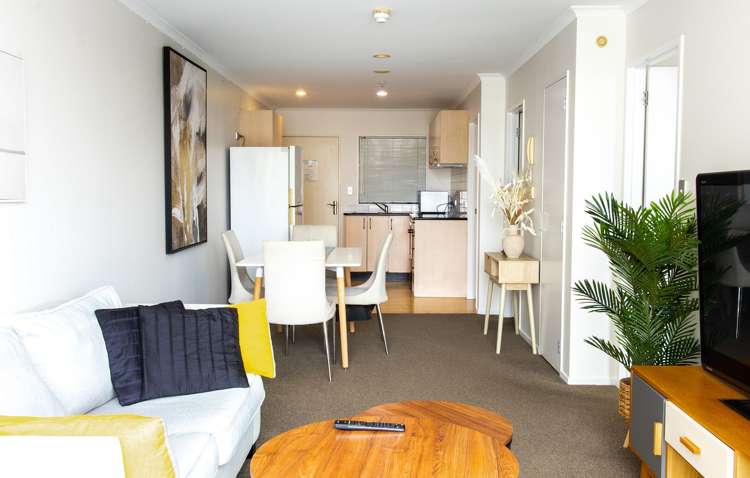 D306/176 Broadway Newmarket_0