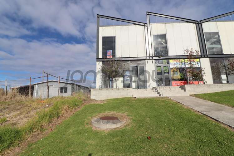 08/11 Northside Drive Westgate_16