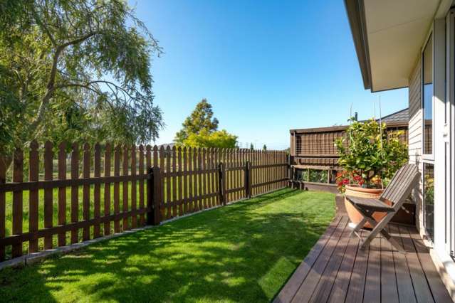 23 Famille Close Yaldhurst_1