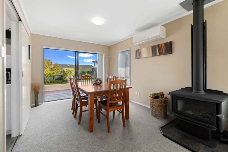 108 Mirrabooka Avenue Botany Downs_7