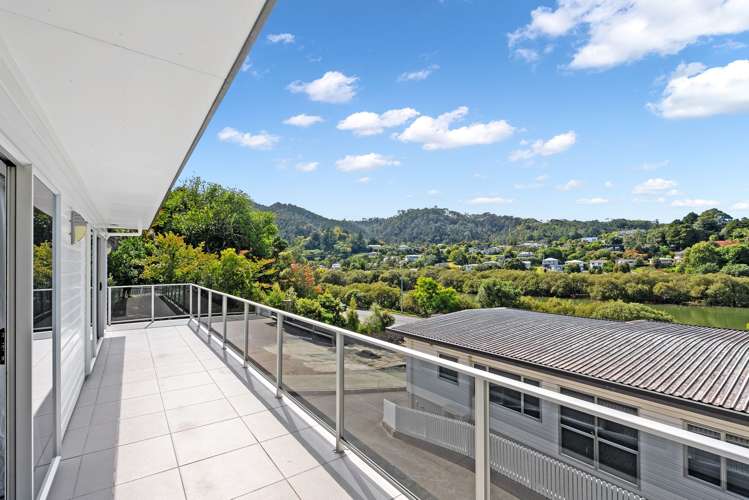 29A Hatea Drive Regent_9