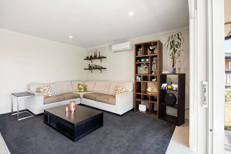 10 Shirley Place Huntington_11