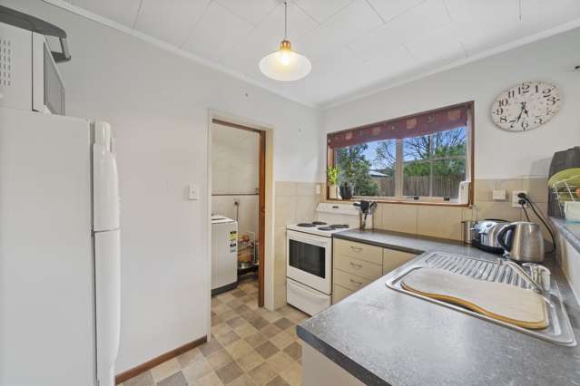 3/9 John Street Trentham_3