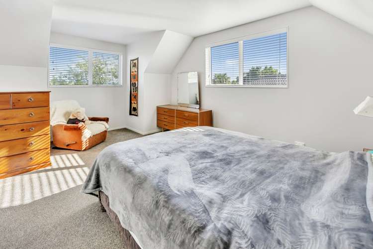 12 Stonebridge Park Drive Holdens Bay_15