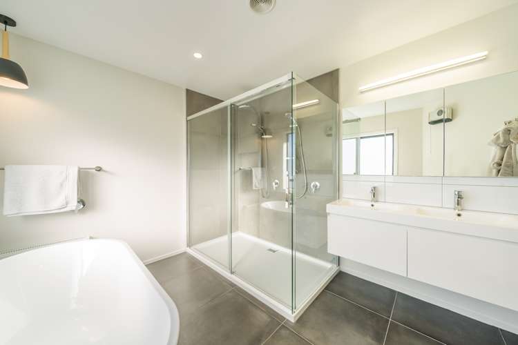 43 Mount Marua Drive Maymorn_17