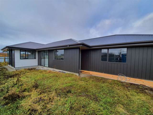 4a Eric Batchelor Place Waimate_2