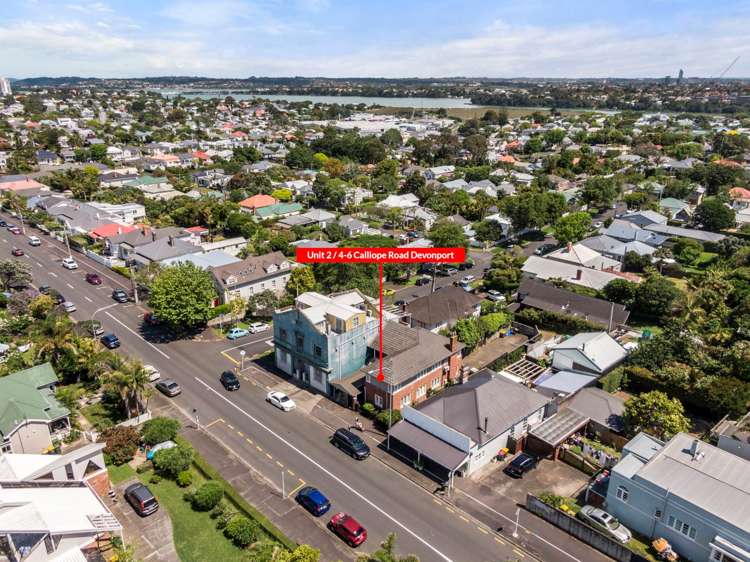 2/4 Calliope Road Devonport_21
