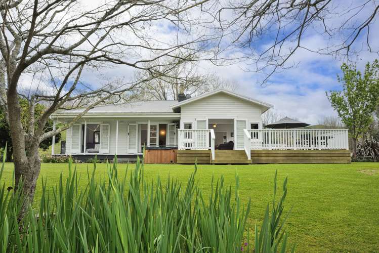 232 Brownlie Road Wairoa Country_1