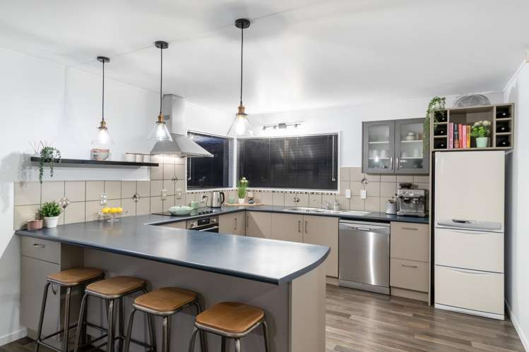 11 Johnswood Grove Clouston Park_12