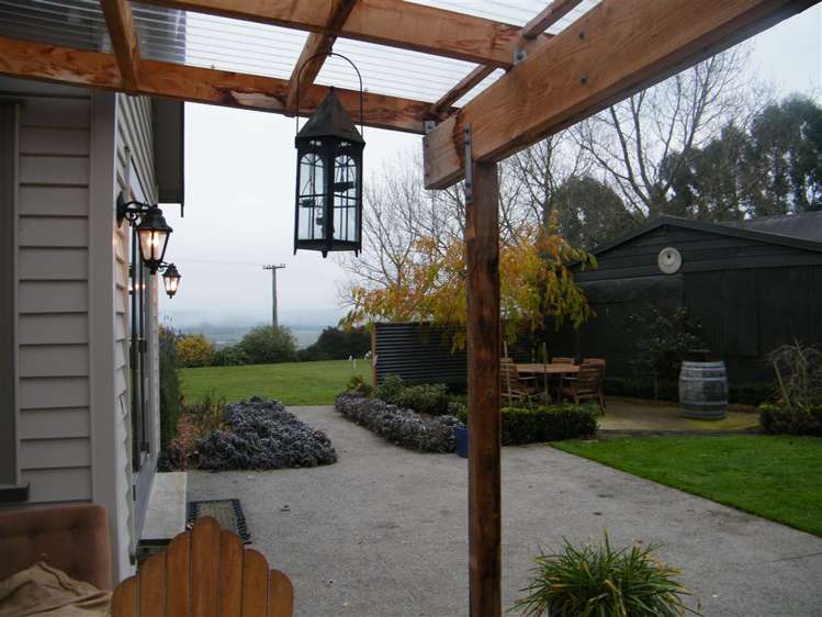 136 Rolling Ridges Road Levels Valley_23