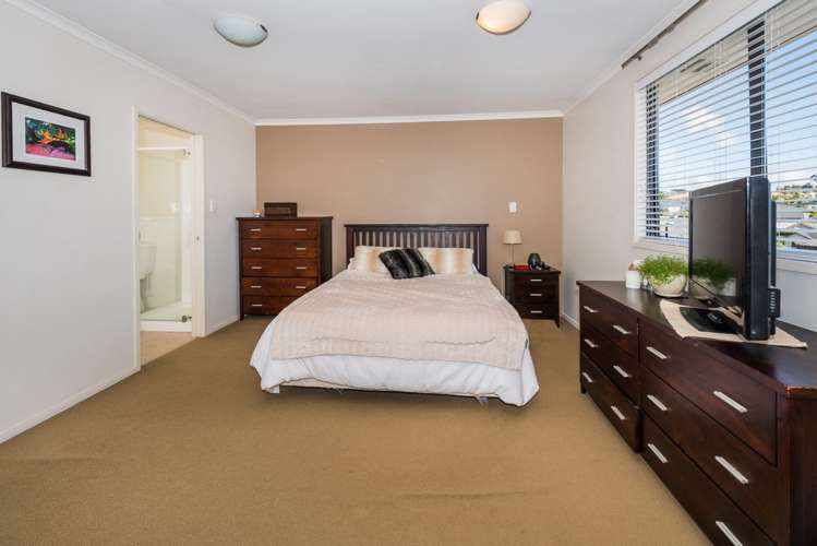 7 Ashurst Lane Greenhithe_22