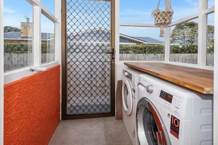 12 Kowhai Park Road Maunu_15