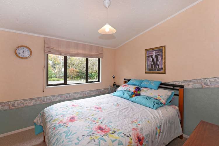 133 River Terrace Road Brightwater_16