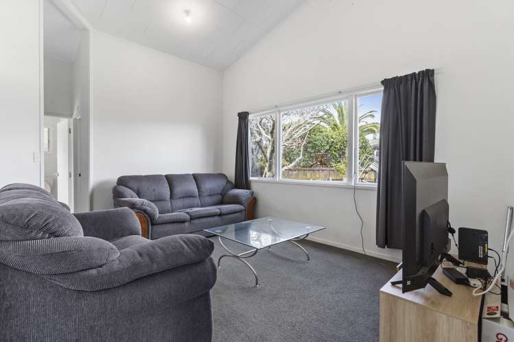10 Cooper Place Papakura_1