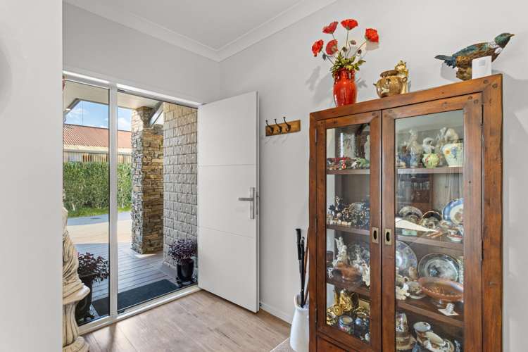 8 Webster Street Westown_3