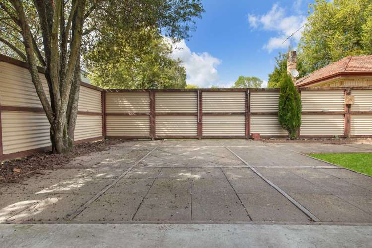 198 Grey Street Hamilton East_16