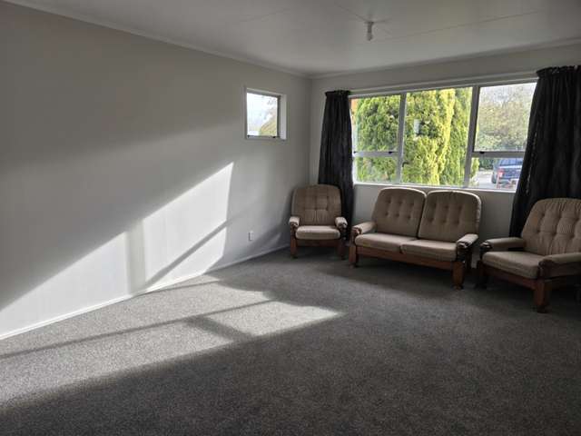 27 Moore Crescent Carterton_3