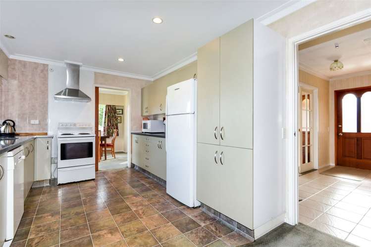 17 Lakeview Place Halswell_9