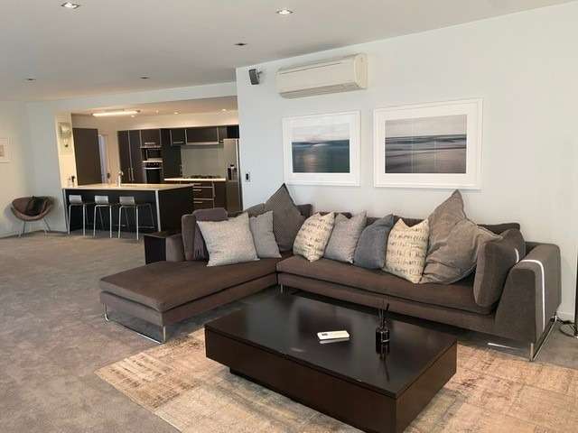 1/52 Cliff Road, Bridgeport Apartments 1047_4