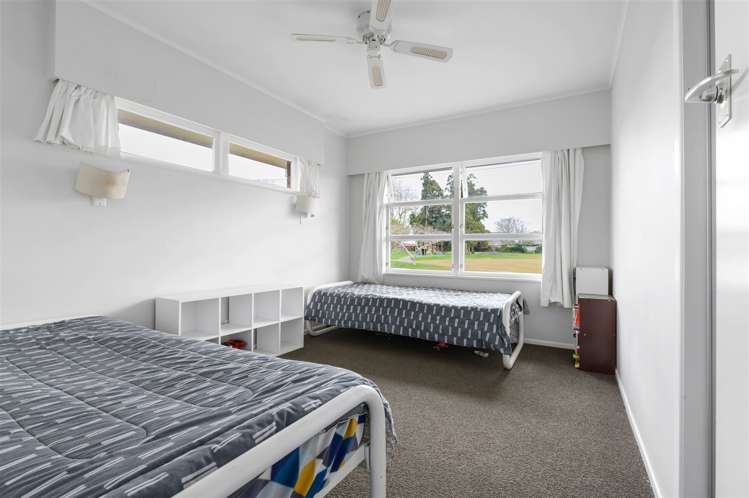 54 Carlyle Avenue Chartwell_13