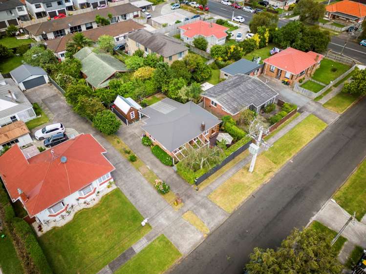 1/5 Hamilton Road Papatoetoe_17
