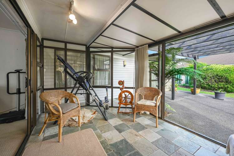 28 Mcmeekan Avenue Chartwell_10