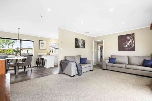 7 Essendon Court Glenview_4