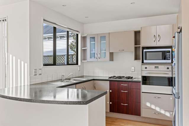 1a Trist Place Edgeware_1