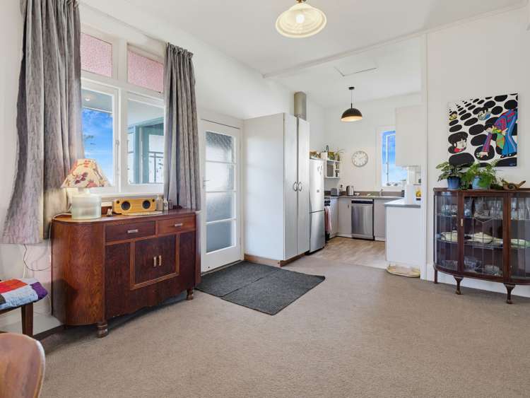 262 High Street Dannevirke_15