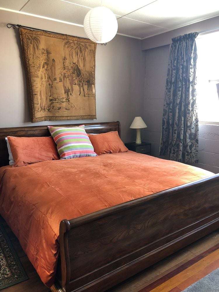 114 King Street North Hastings_5