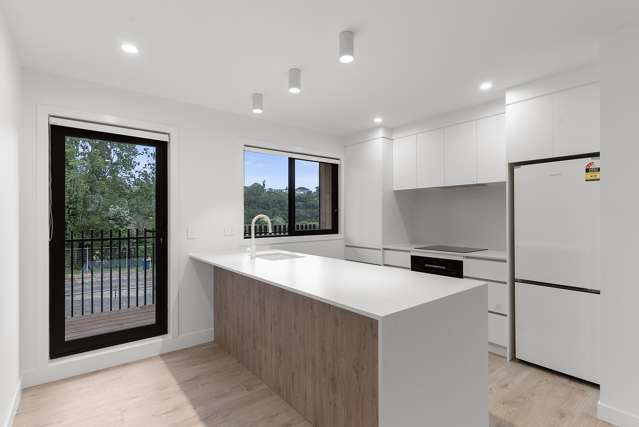 4/47 Taipari Road Te Atatu Peninsula_2