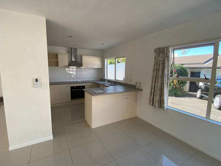 2/9 Clinker Street Three Kings_19