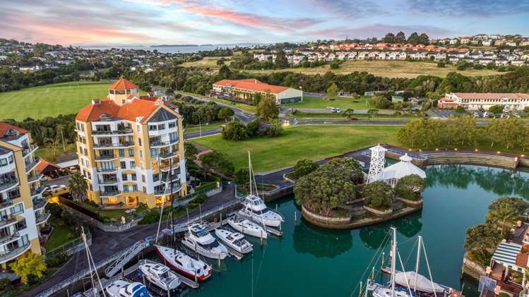 3 Waterside Crescent Gulf Harbour_37