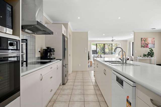 2 Lavenham Place Rototuna North_2