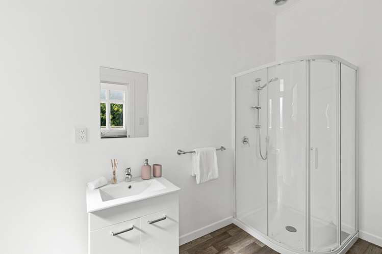 12 Salisbury Avenue Whanganui East_9