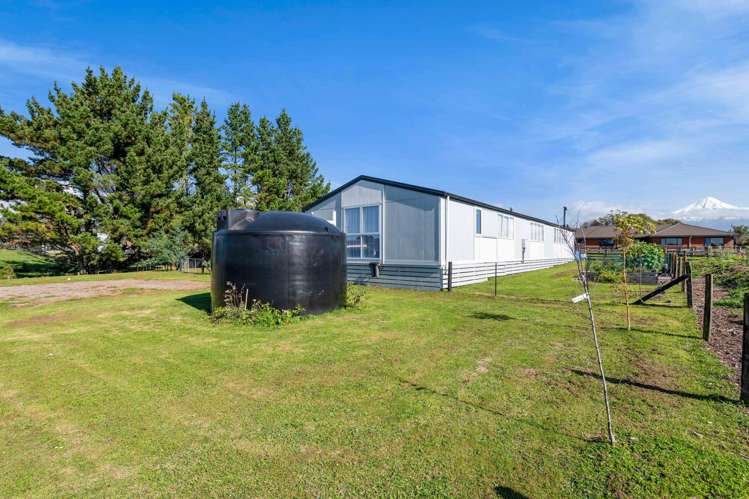 42B Flint Road West Stratford_30