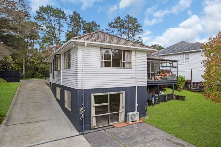 7 Golf Road New Lynn_21