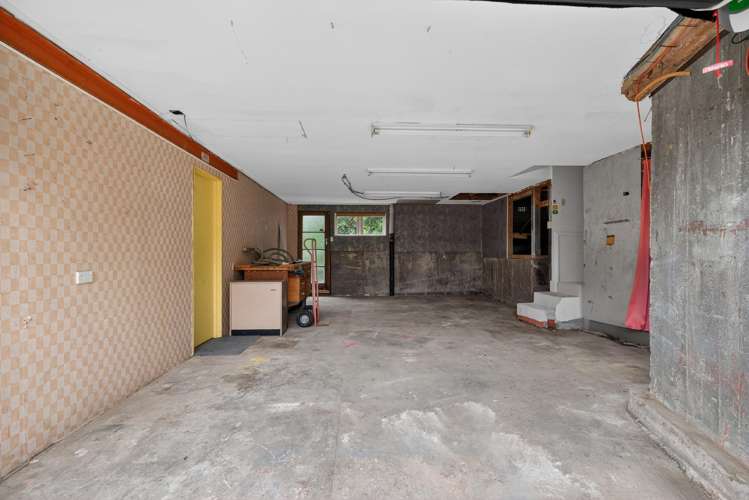 4 Main Road Wainuiomata_18