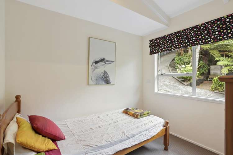 1123 Huia Road Huia_8