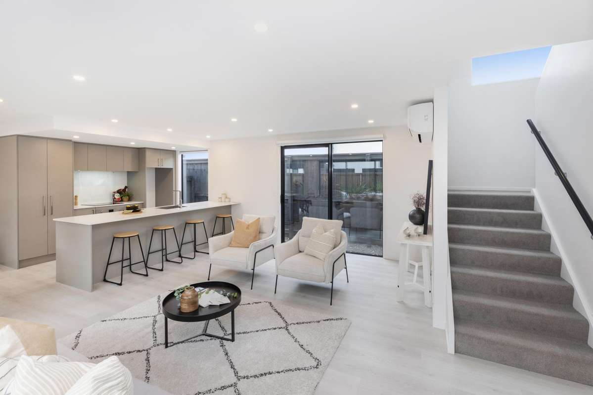 2/143 Cranford Street_2
