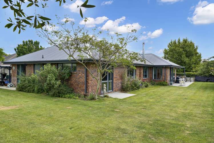 288 Southfield Drive Lincoln_23